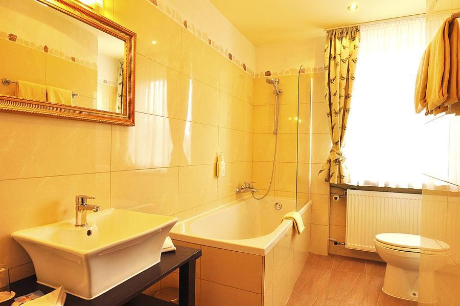 Seehotel Schlierseer Hof エクステリア 写真