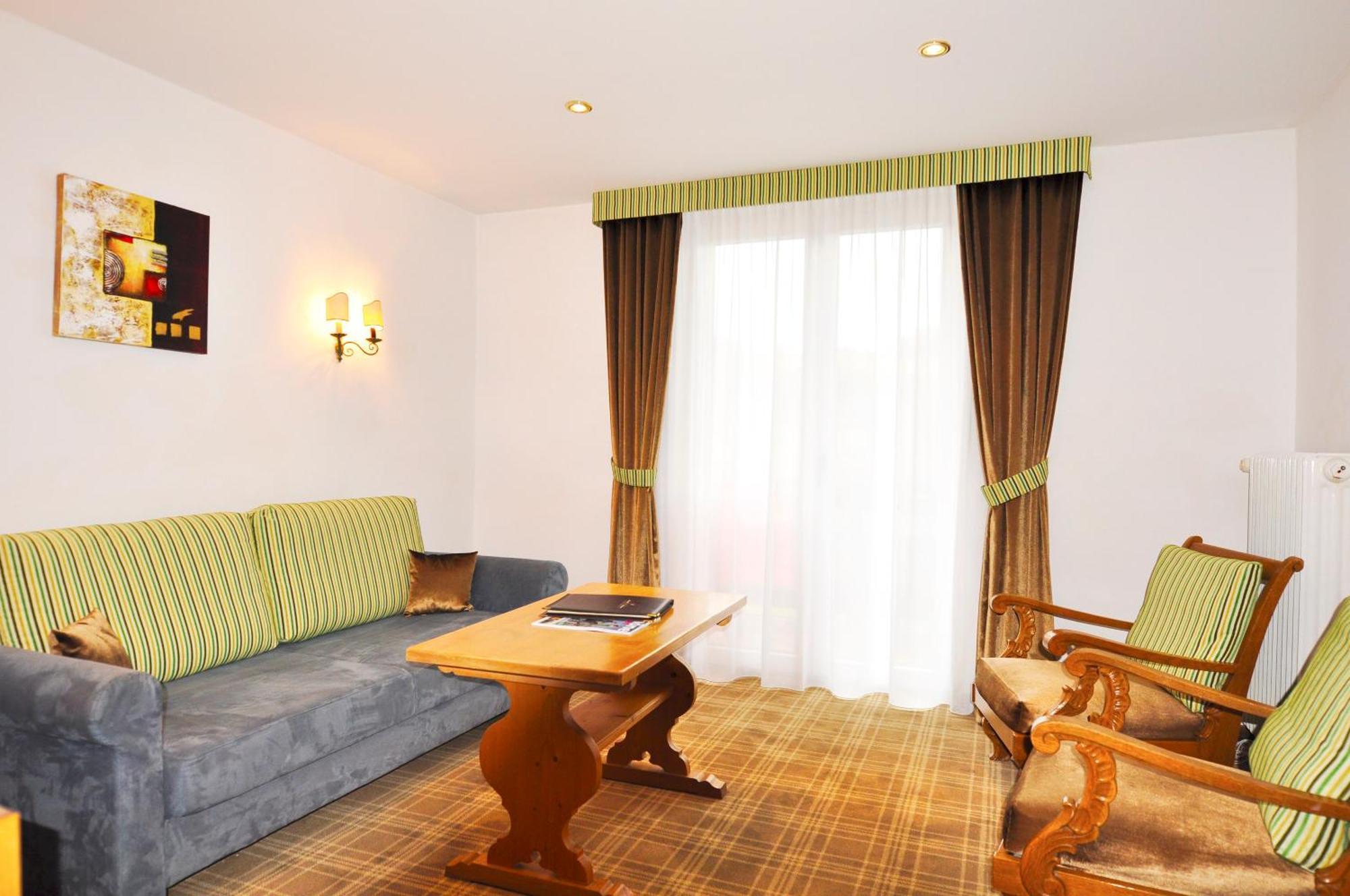 Seehotel Schlierseer Hof エクステリア 写真